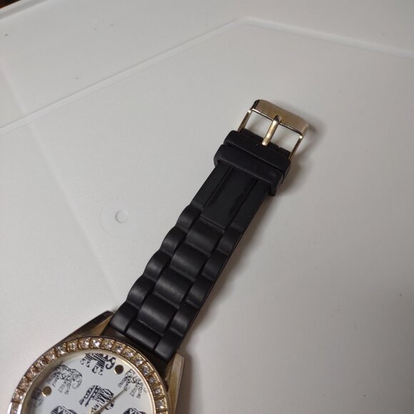 Lucky Elephant Watch With Black Rubber Band - Picture 3 of 10